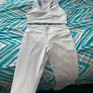 White Fabletics Set (M)